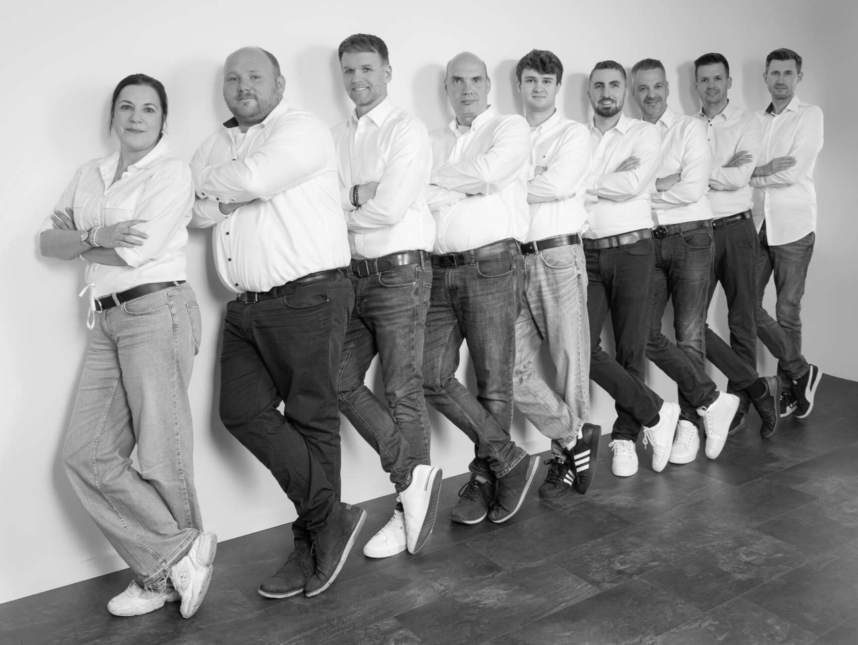 ApoBera Team in einer gemeinsamen Unternehmensaufnahme